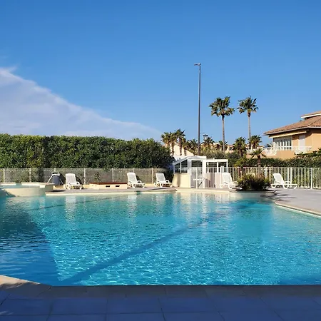 Magnifique Vue Avec Piscine, Cap Hermes 410 Apartmán *
