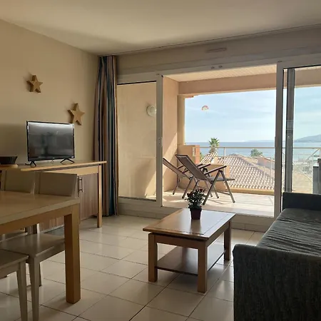 Apartmán Magnifique Vue Avec Piscine, Cap Hermes 410 *